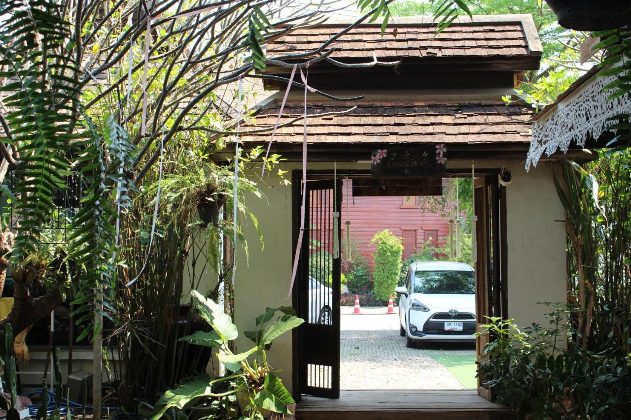 Capital O 75421 Baan Singkham Boutique Resort Chiang Mai Exterior photo